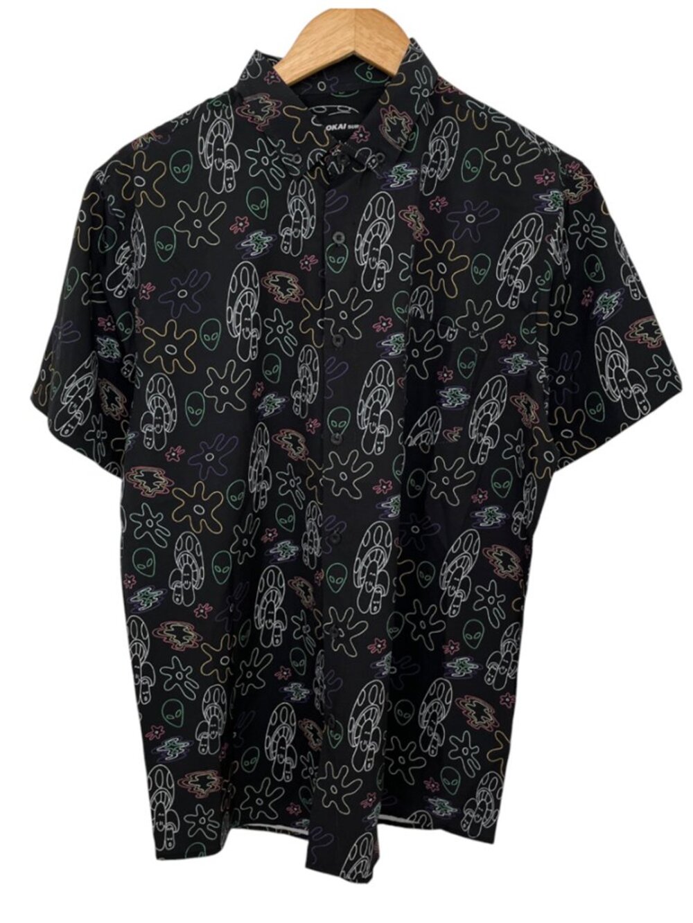 Men's Alien Mushroom Print Short Sleeve Button Up Shirt Large NWT